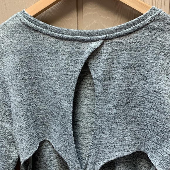 90 Degree by Reflex Top - Picture 9 of 13